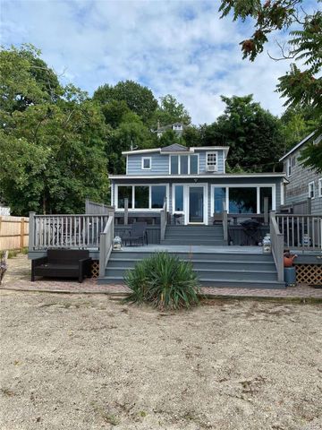18 Shore Road, Sea Cliff, NY 11579