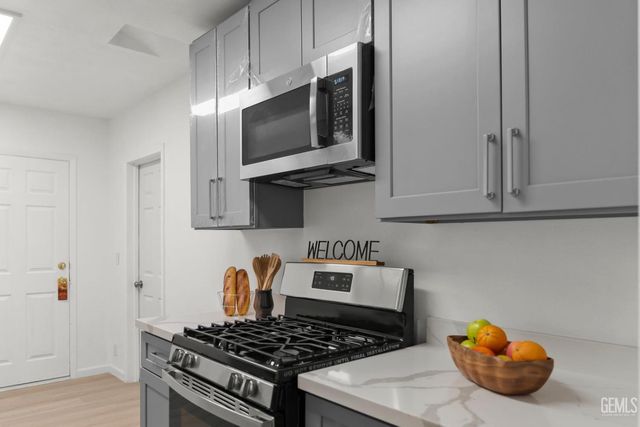 615 Linda Vista Drive, Bakersfield, CA 93308