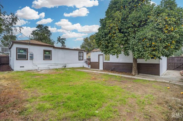 615 Linda Vista Drive, Bakersfield, CA 93308