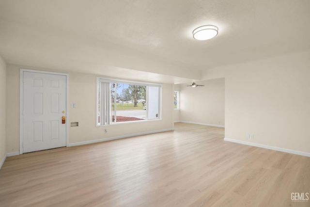 615 Linda Vista Drive, Bakersfield, CA 93308