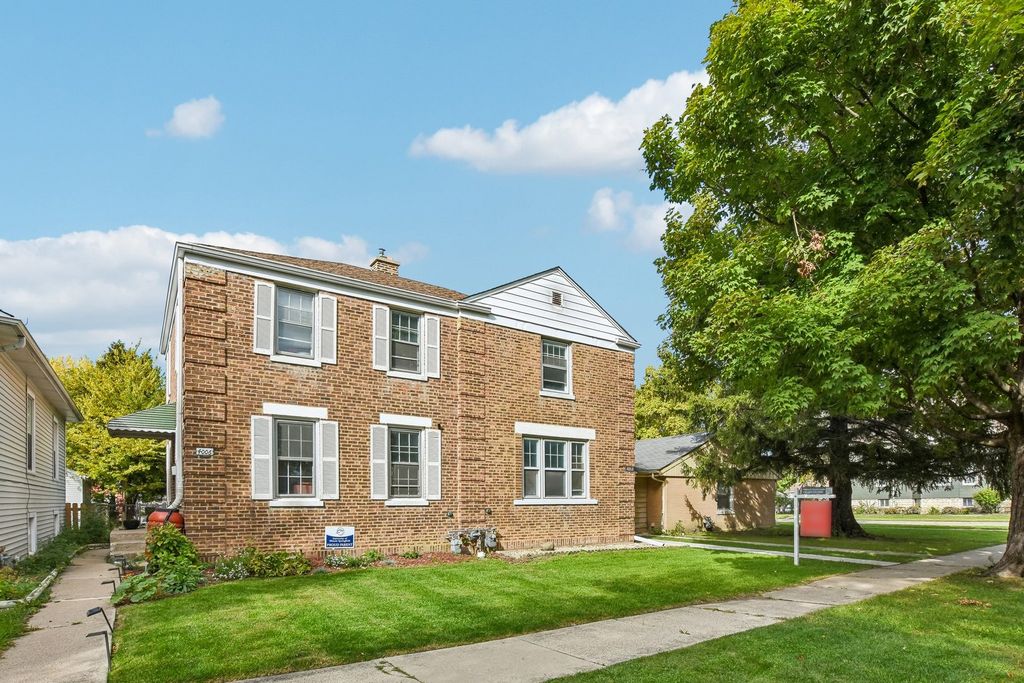 4004 Oak Avenue, Brookfield, IL 60513 — exterior