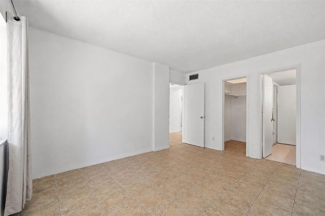 1333 E HALLANDALE BEACH Boulevard 335, Hallandale Beach, FL 33009