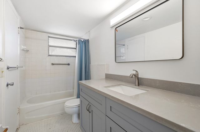 1333 E HALLANDALE BEACH Boulevard 335, Hallandale Beach, FL 33009