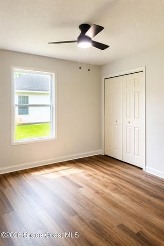 4890 48th Avenue, Vero Beach, FL 32967