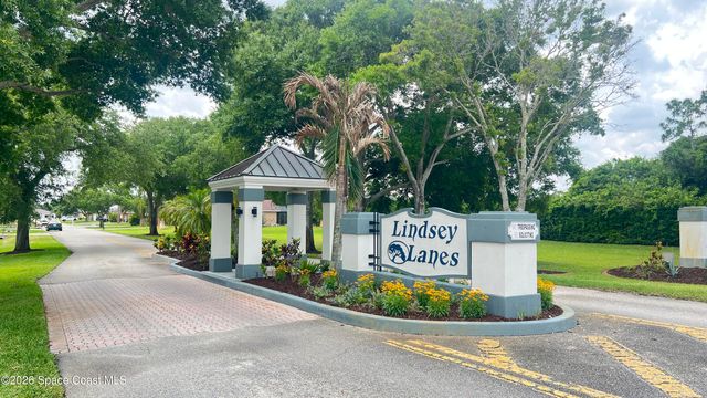 4890 48th Avenue, Vero Beach, FL 32967