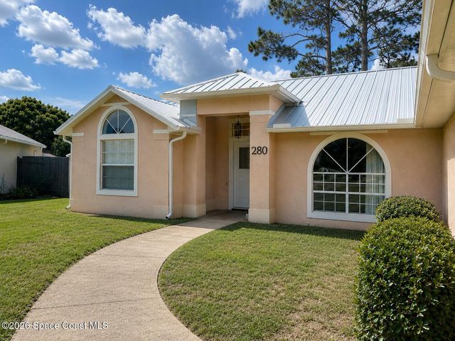4890 48th Avenue, Vero Beach, FL 32967