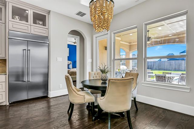 1310 Tamina Pass Lane, Friendswood, TX 77546