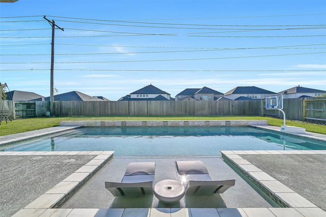 1310 Tamina Pass Lane, Friendswood, TX 77546