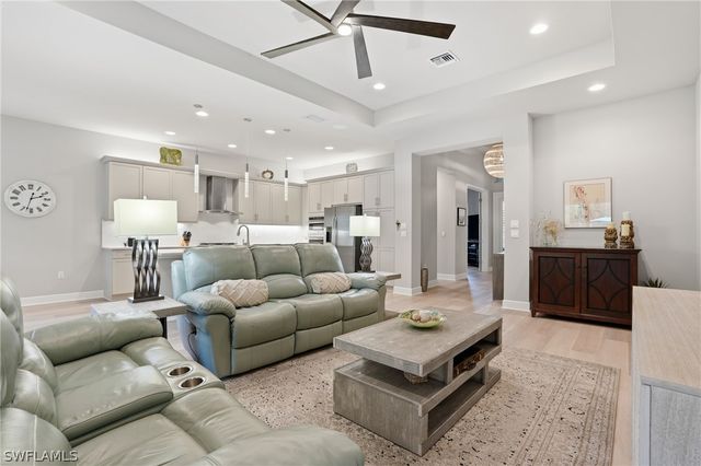 11871 Gardenia AVE, Naples, FL 34120