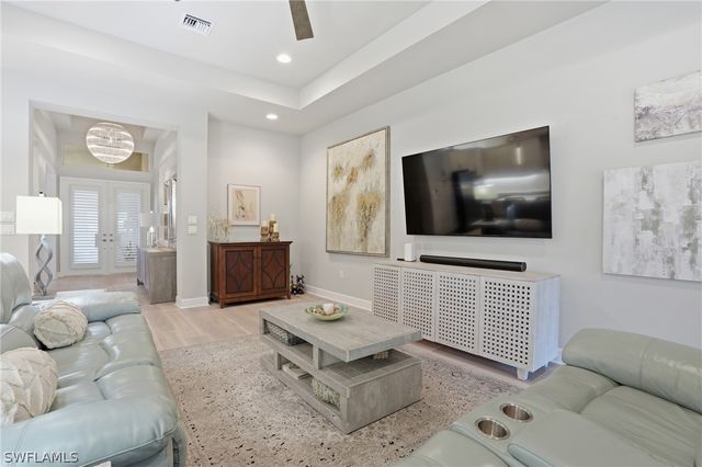 11871 Gardenia AVE, Naples, FL 34120