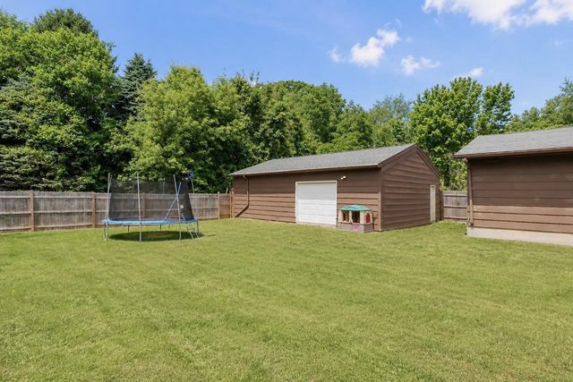 724 Crist Road, Beloit, WI 53511