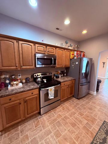 1076 Cranberry CT, Moneta, VA 24121