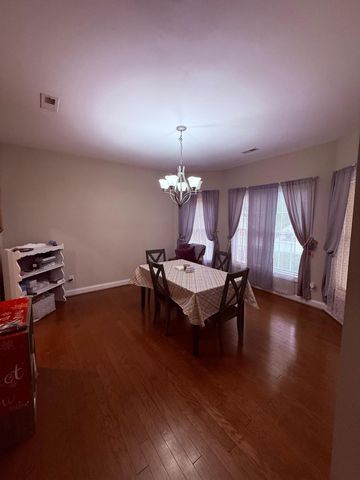 1076 Cranberry CT, Moneta, VA 24121