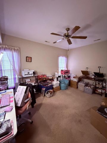 1076 Cranberry CT, Moneta, VA 24121