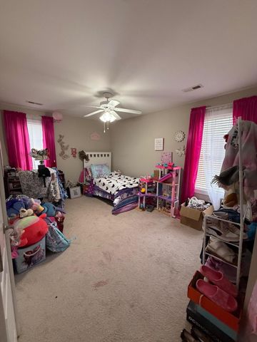 1076 Cranberry CT, Moneta, VA 24121