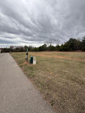 1076 Cranberry CT, Moneta, VA 24121