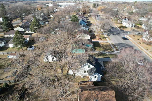 817 W Lincoln Avenue, Fergus Falls, MN 56537