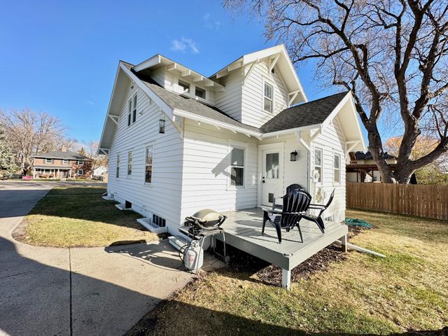 817 W Lincoln Avenue, Fergus Falls, MN 56537