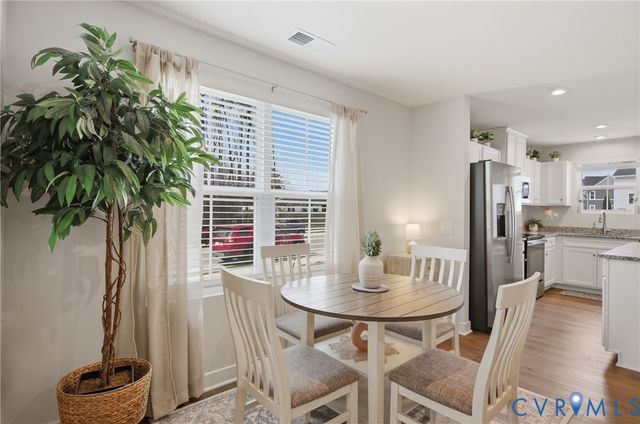 6748 Tupper Branch Ln, North Chesterfield, VA 23234