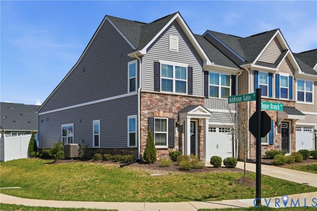 6748 Tupper Branch Ln, North Chesterfield, VA 23234