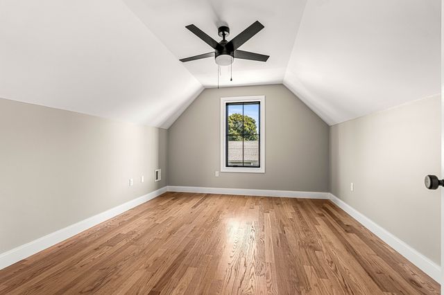 20 R Plain Street, Boston, MA 02122