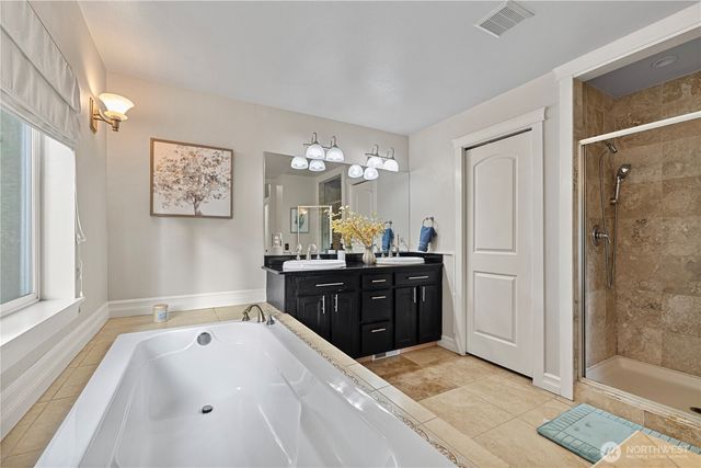 842 208th Ave NE, Sammamish, WA 98074