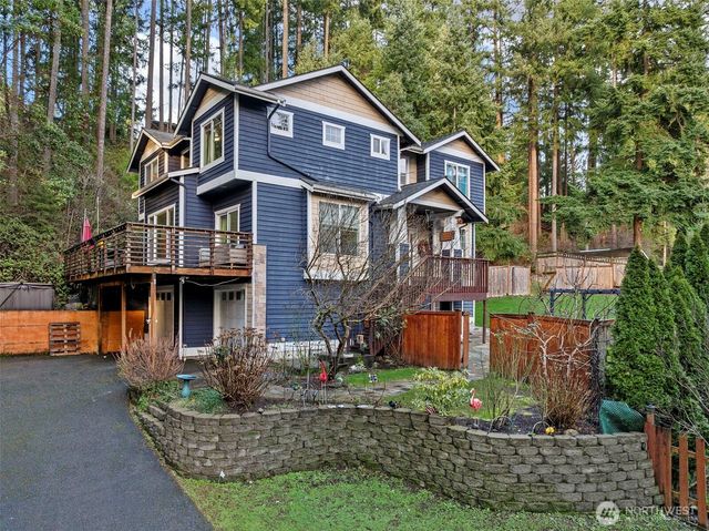 842 208th Ave NE, Sammamish, WA 98074