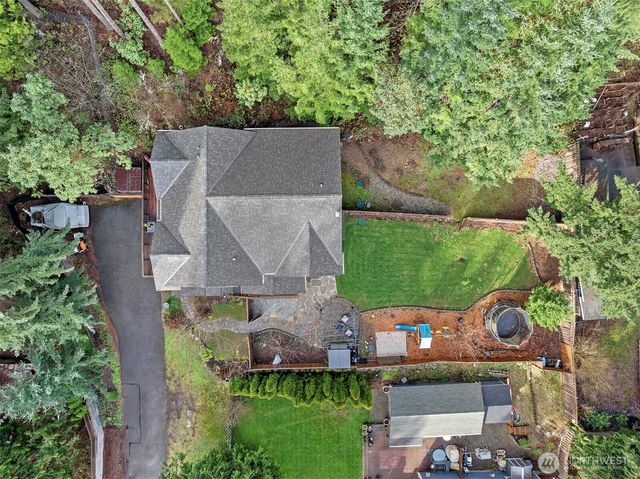 842 208th Ave NE, Sammamish, WA 98074