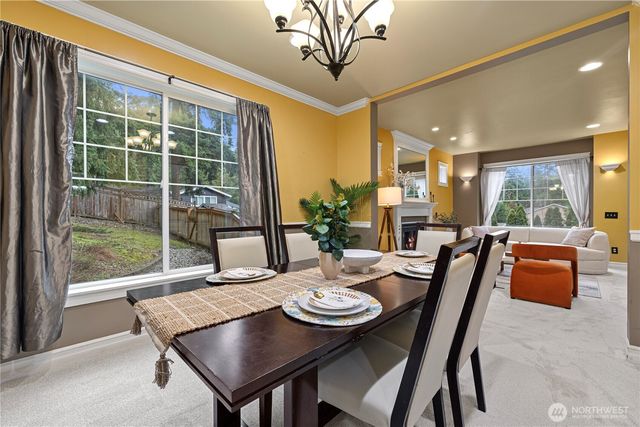 842 208th Ave NE, Sammamish, WA 98074