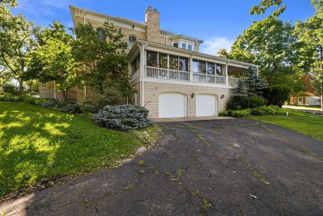 444 288th AVENUE, Burlington, WI 53105