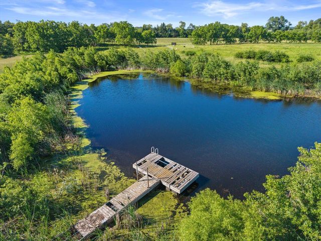 444 288th AVENUE, Burlington, WI 53105