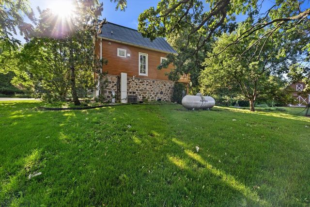 444 288th AVENUE, Burlington, WI 53105