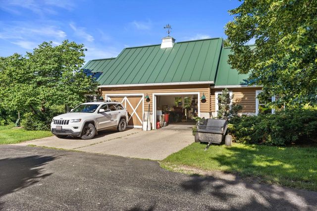 444 288th AVENUE, Burlington, WI 53105