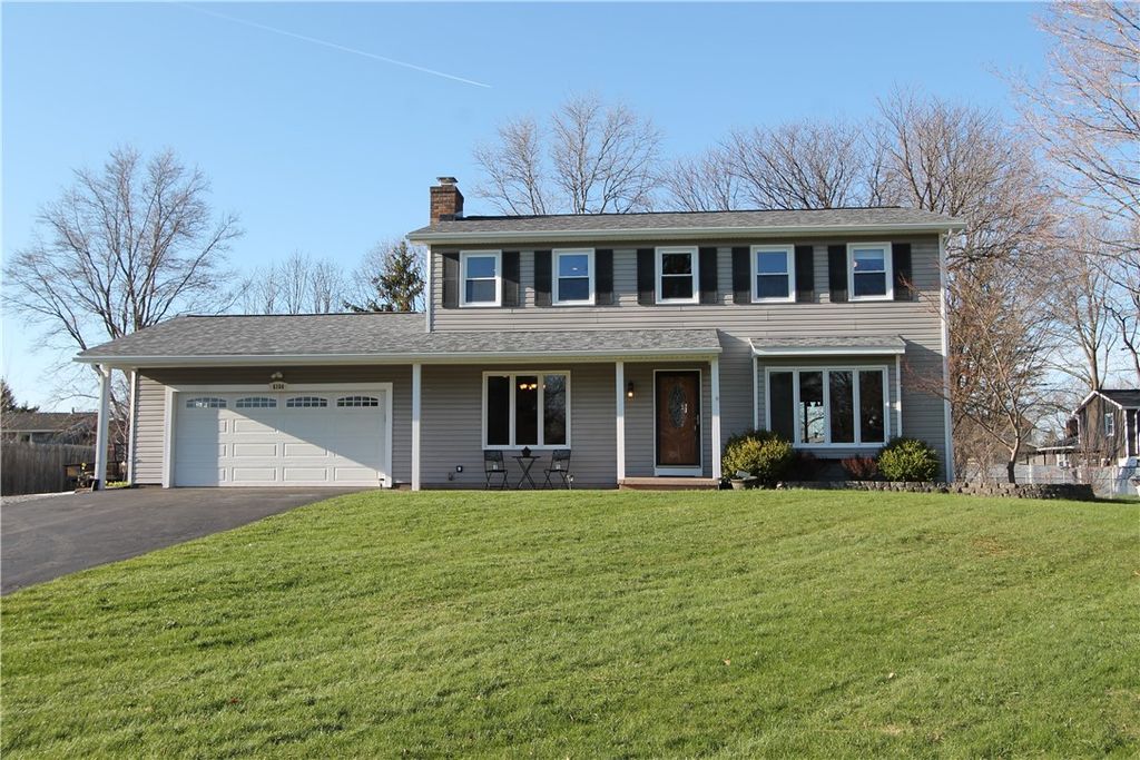 6164 Hunters Drive, Farmington, NY 14425