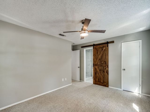 1301 Fox Hollow Court, Pelican Bay, TX 76020