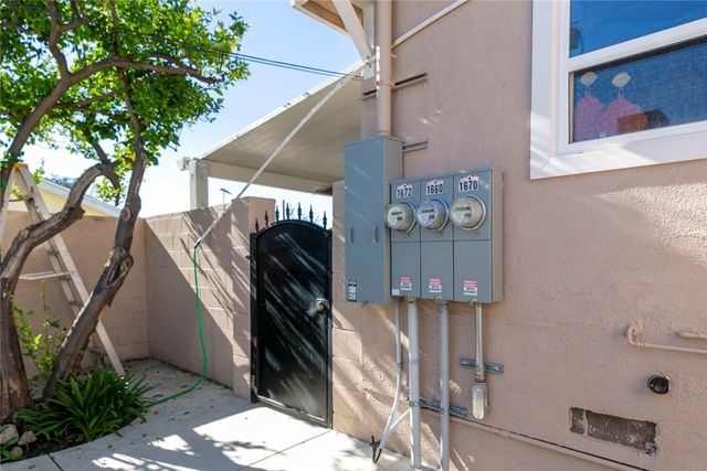 1670 N Oxford Avenue N, Pasadena, CA 91104