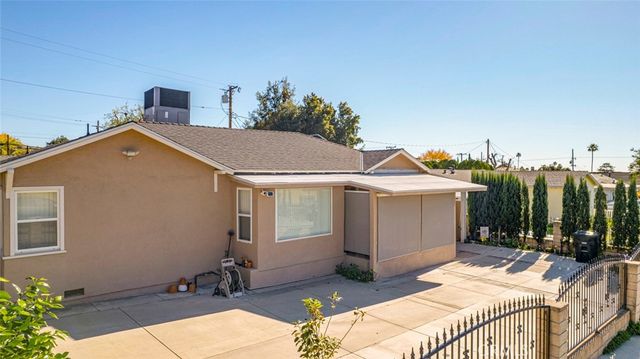 1670 N Oxford Avenue N, Pasadena, CA 91104