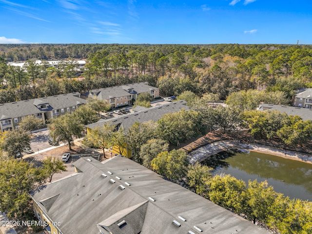 3671 KIRKPATRICK Circle 6, Jacksonville, FL 32210