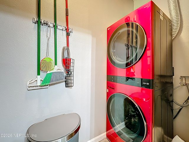 3671 KIRKPATRICK Circle 6, Jacksonville, FL 32210