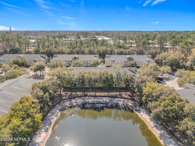 3671 KIRKPATRICK Circle 6, Jacksonville, FL 32210