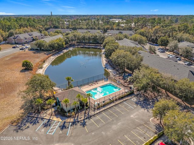 3671 KIRKPATRICK Circle 6, Jacksonville, FL 32210