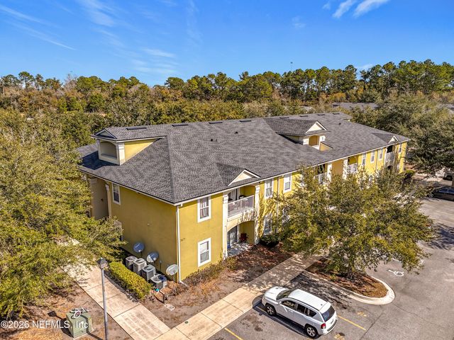 3671 KIRKPATRICK Circle 6, Jacksonville, FL 32210