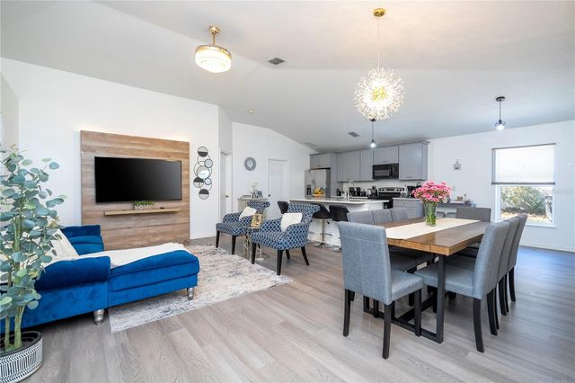 50989 HIGHWAY 27 274, Davenport, FL 33897