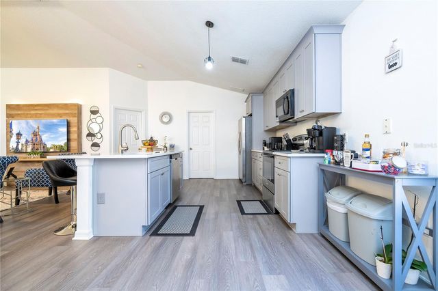 50989 HIGHWAY 27 274, Davenport, FL 33897