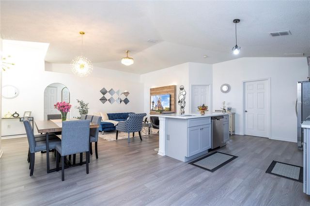 50989 HIGHWAY 27 274, Davenport, FL 33897