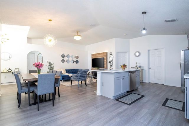 50989 HIGHWAY 27 274, Davenport, FL 33897