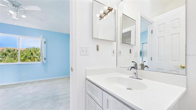 323 MADEIRA CIRCLE, St Petersburg, FL 33715