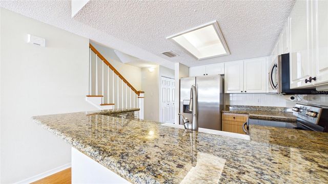 323 MADEIRA CIRCLE, St Petersburg, FL 33715