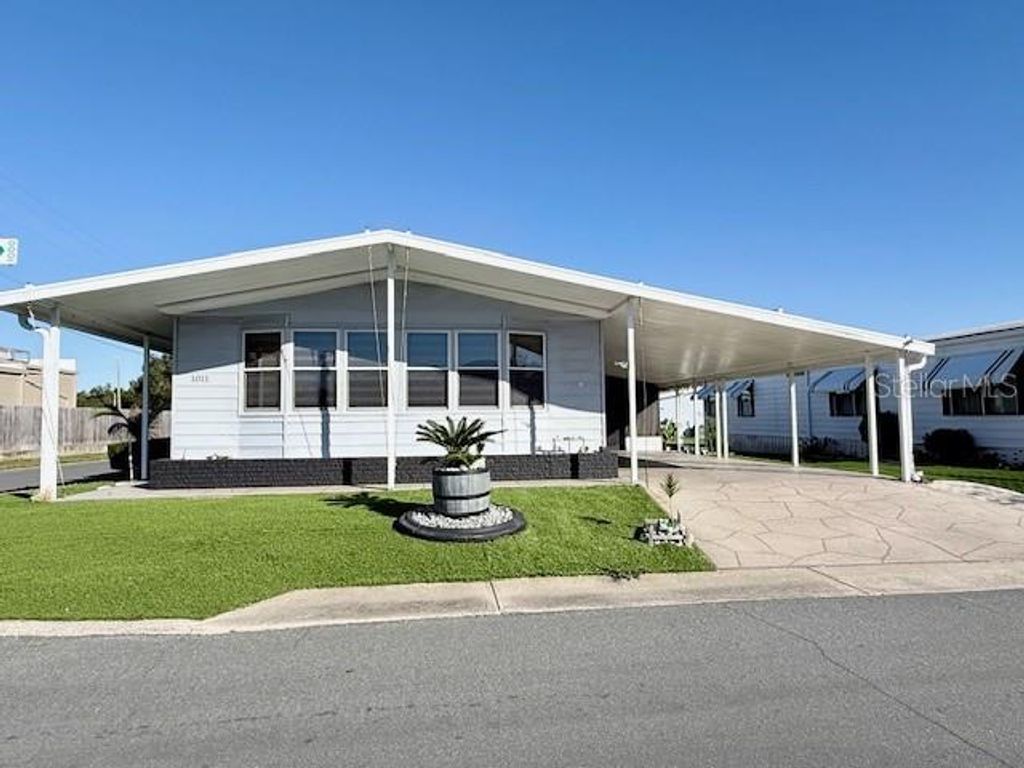 1011 ELIZABETH LANE, Lakeland, FL 33809