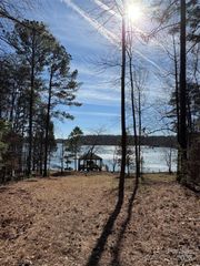 155 Eagle Chase Lane, Troutman, NC 28166